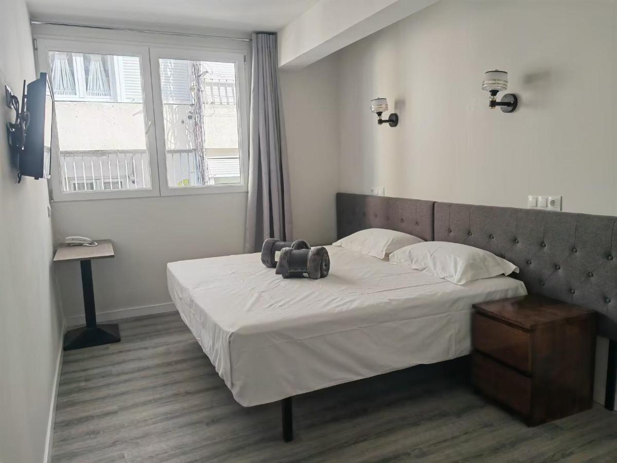 Hostal Golden 21*** マドリード エクステリア 写真